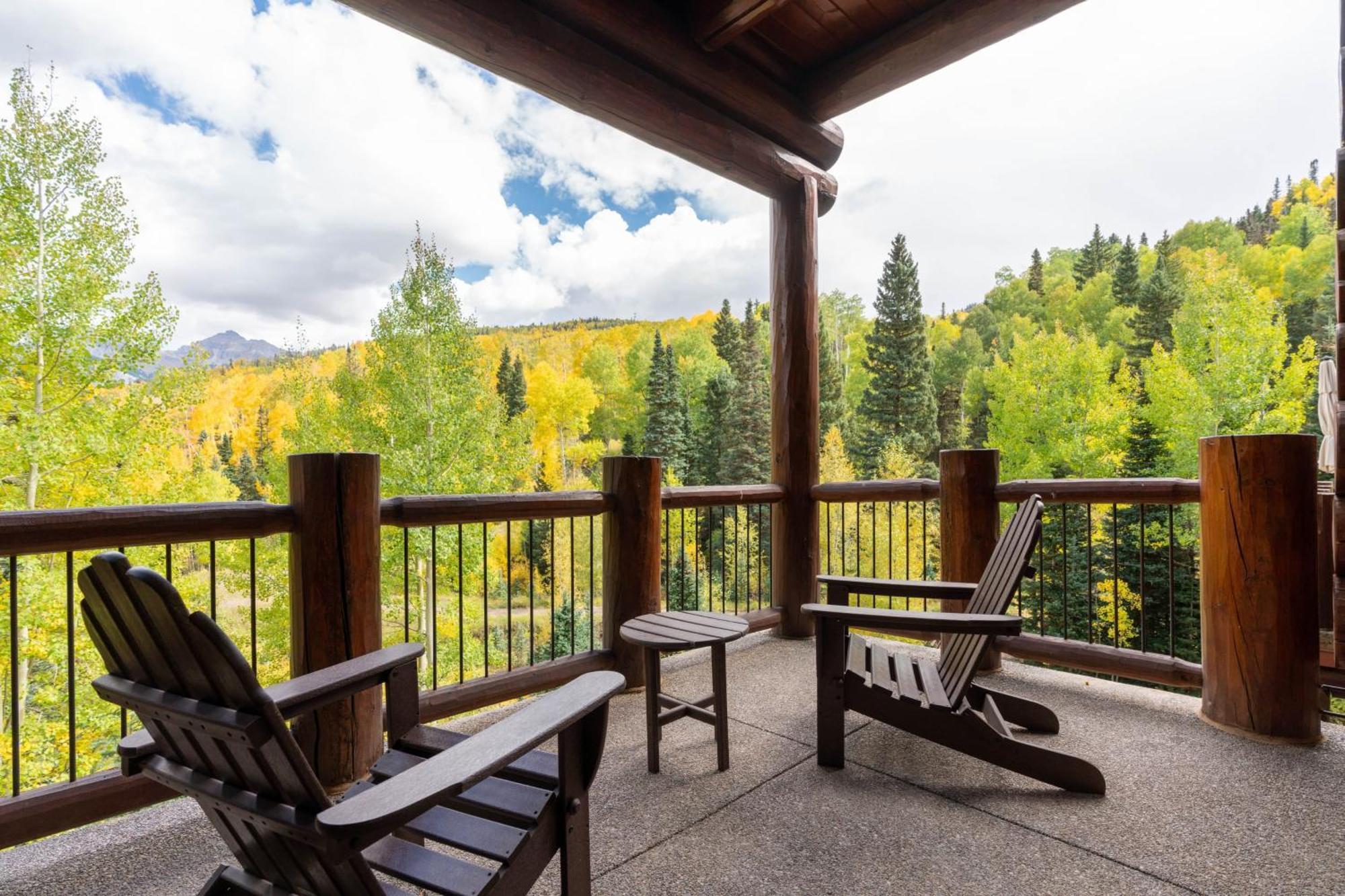 Townhome On The Creek 135 By Avantstay In Out W Hot Tub Holiday home