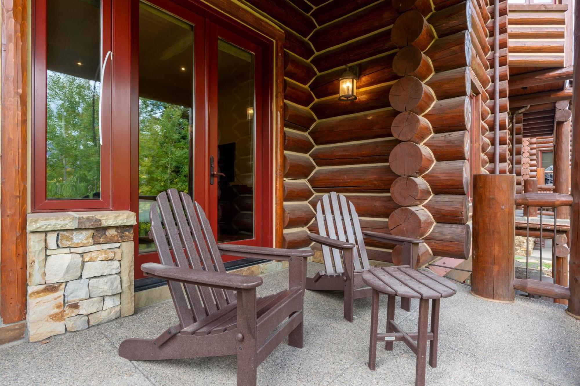 Townhome On The Creek 135 By Avantstay In Out W Hot Tub Holiday home