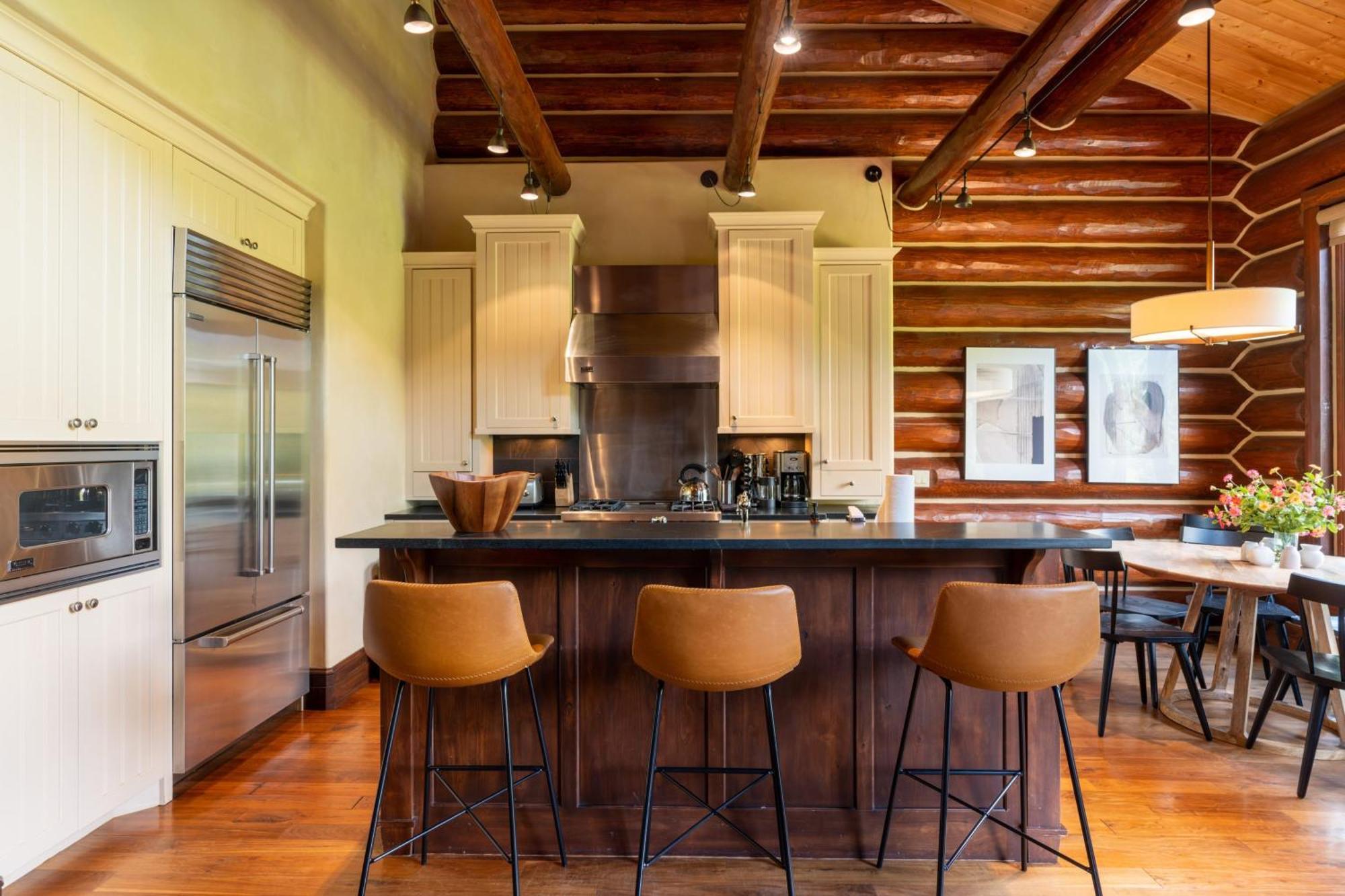 Townhome On The Creek 135 By Avantstay In Out W Hot Tub Telluride
