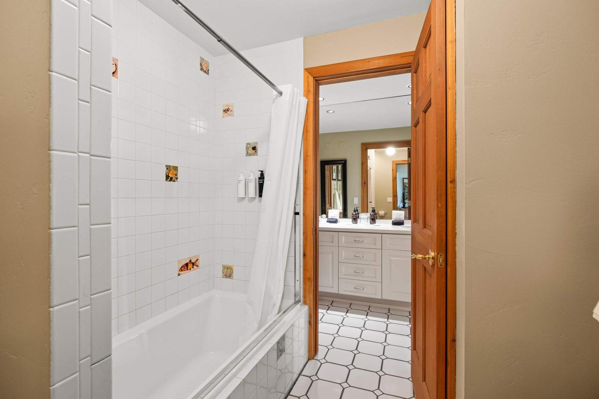 Luxury Mountain Retreat With Hot Tub And Views * Telluride