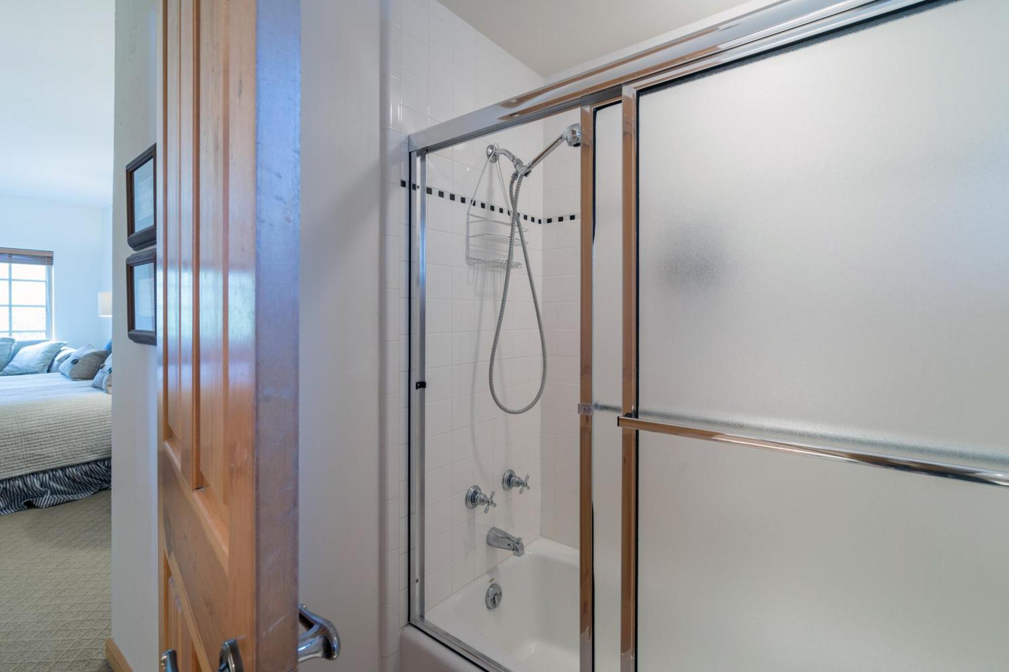 Westermere 310 - Westermere Sunset