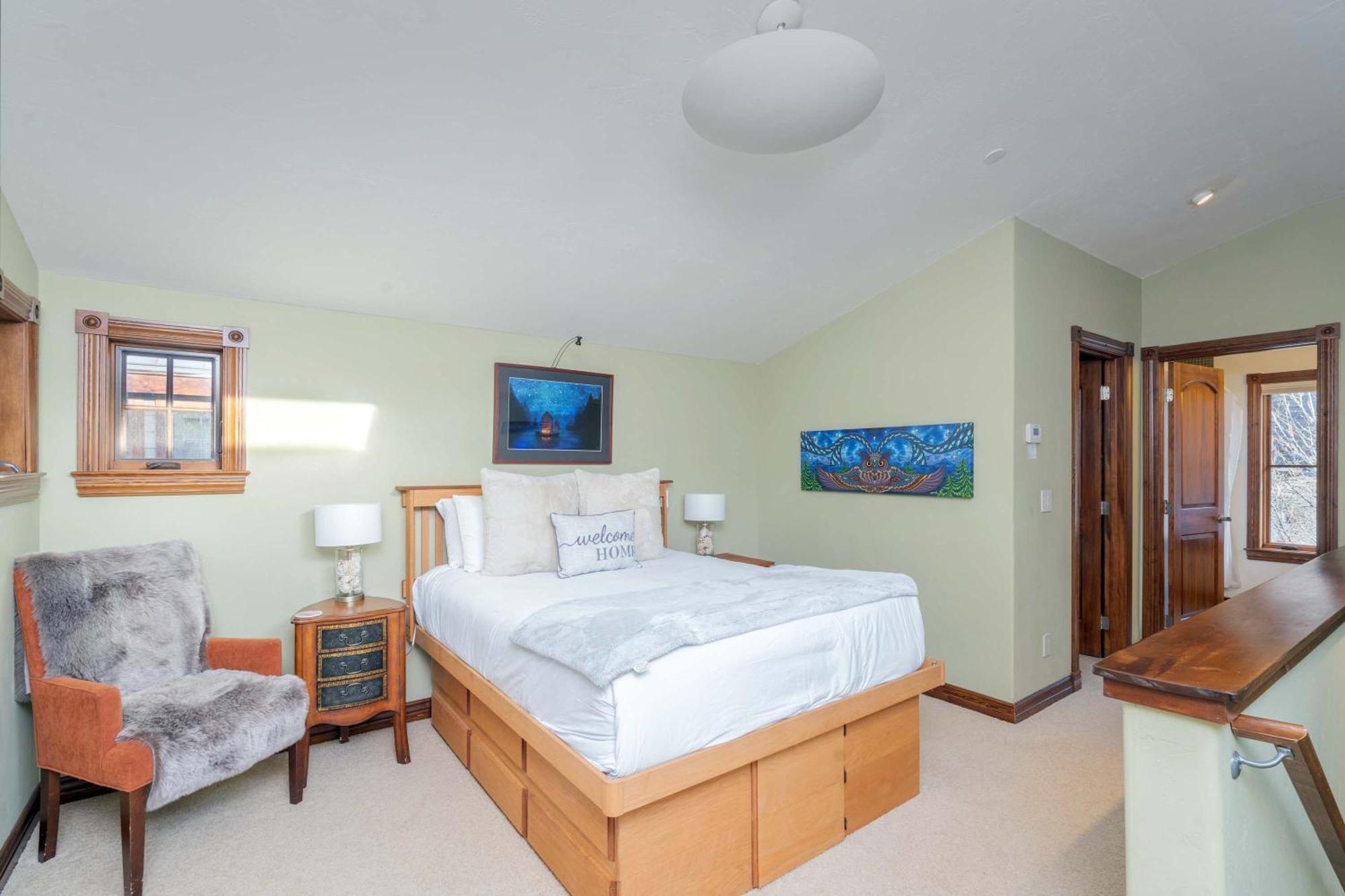 Scenic Mountain View - Walk To Lift 7 Holiday home *