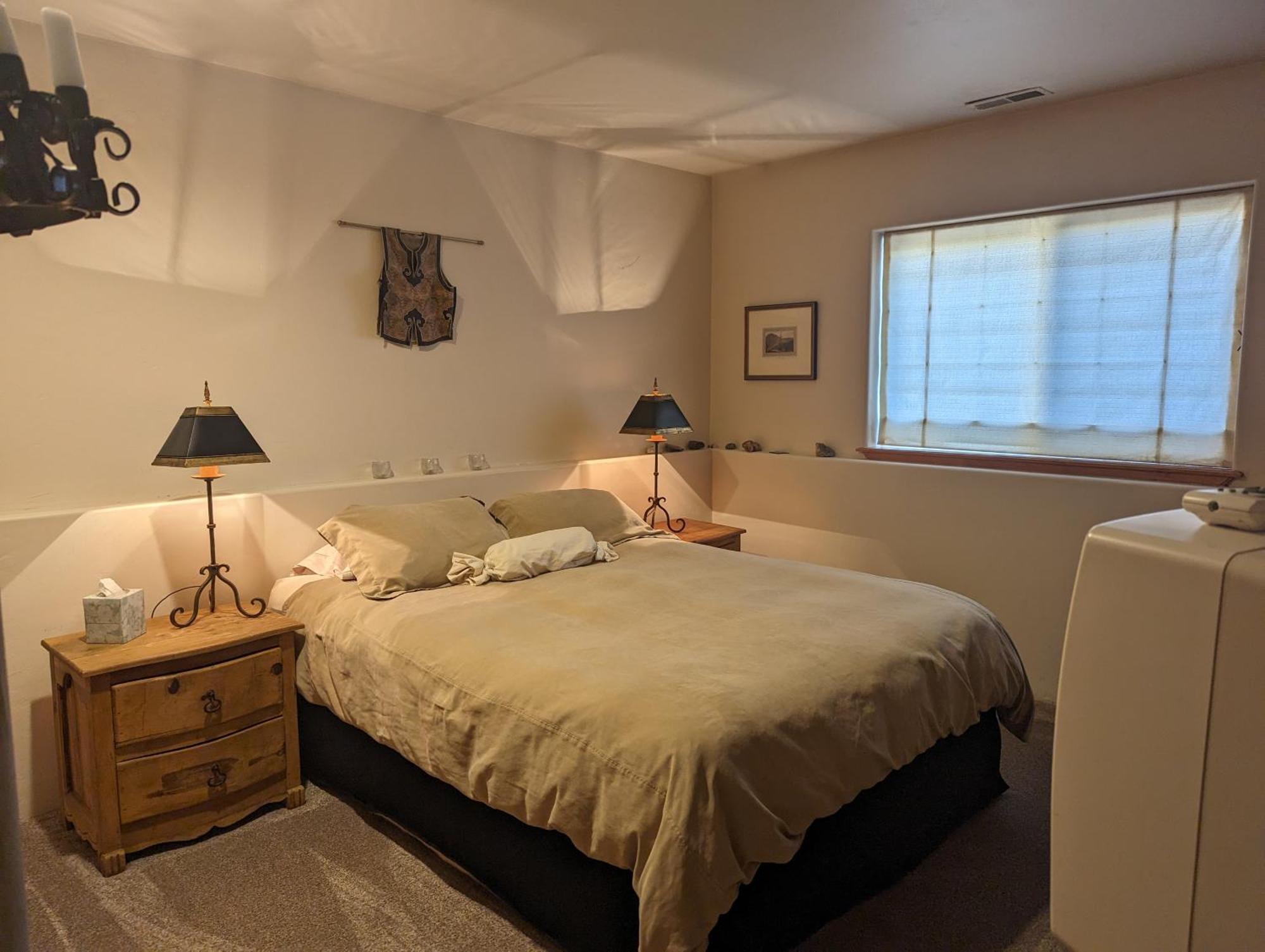 Peaceful Sunny Out In Condo, Parking, Pets * Telluride