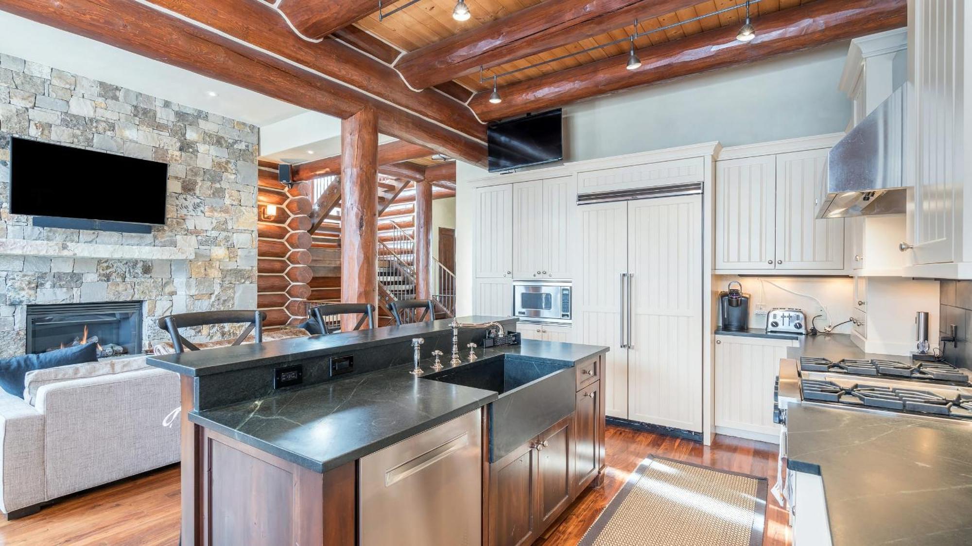 At Tristant 137 By Avantstay In Out W Panoramic Views Hot Tub Telluride