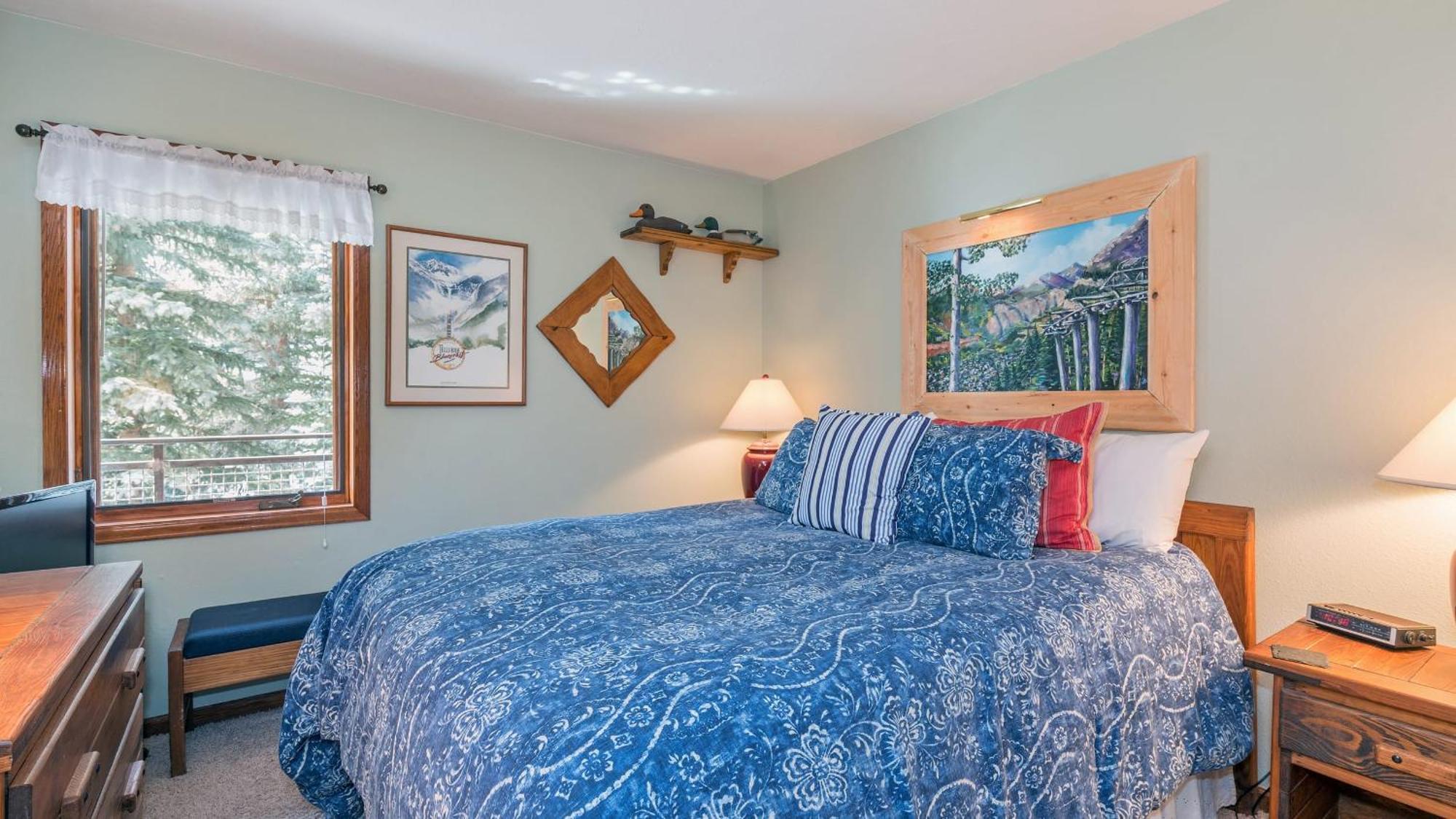 Holiday home Ghostriders 5 By Avantstay 2 Bedroom Near Main Street Hiking Skiing Str Permit 3571 *