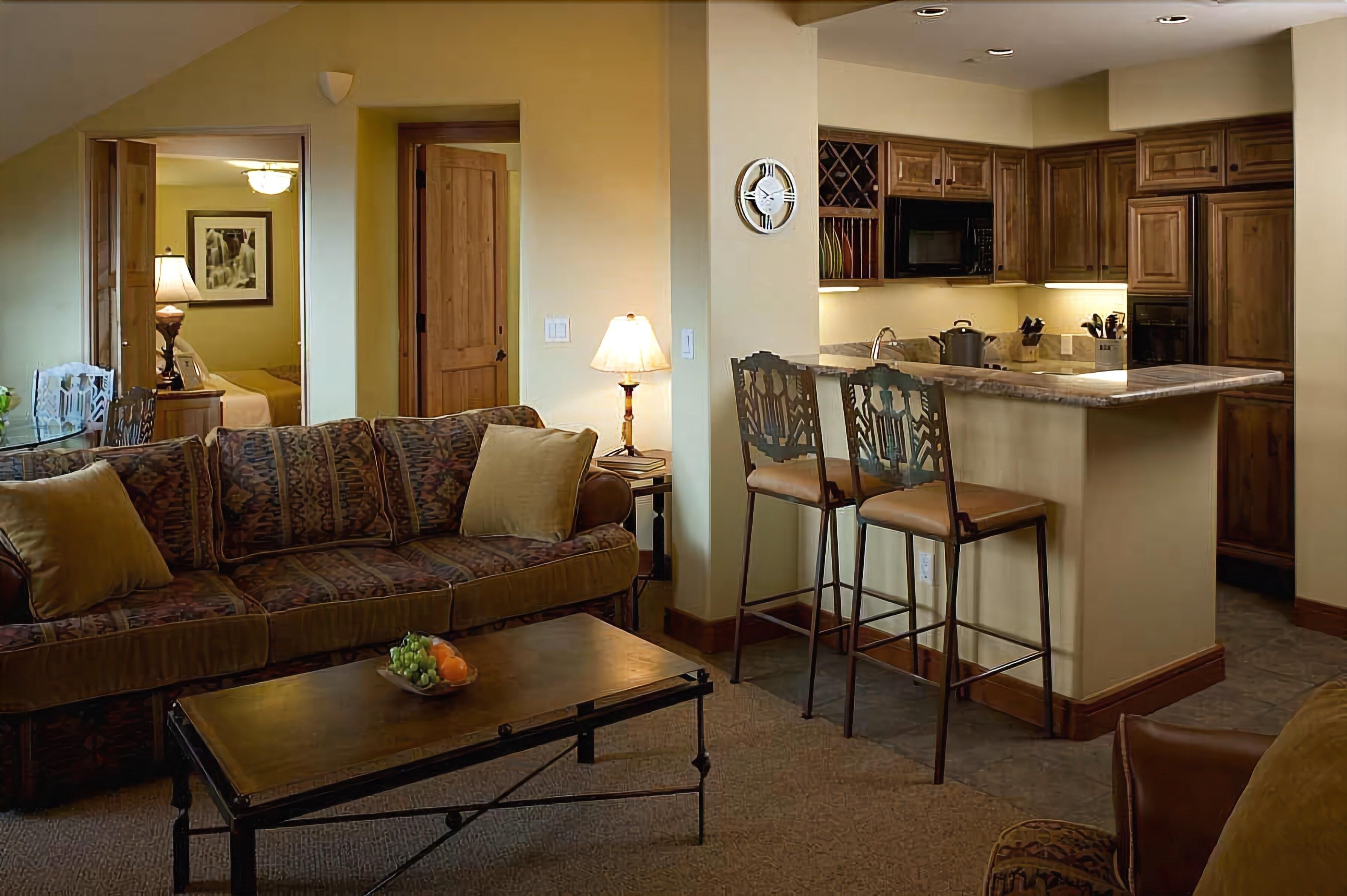 At Lost Creek Hotel 4*