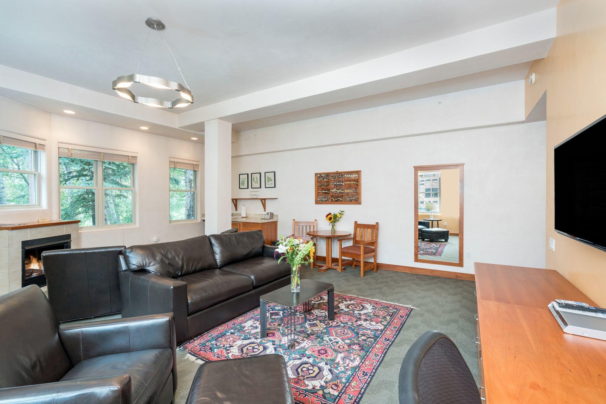 Camel's Garden 3* Telluride