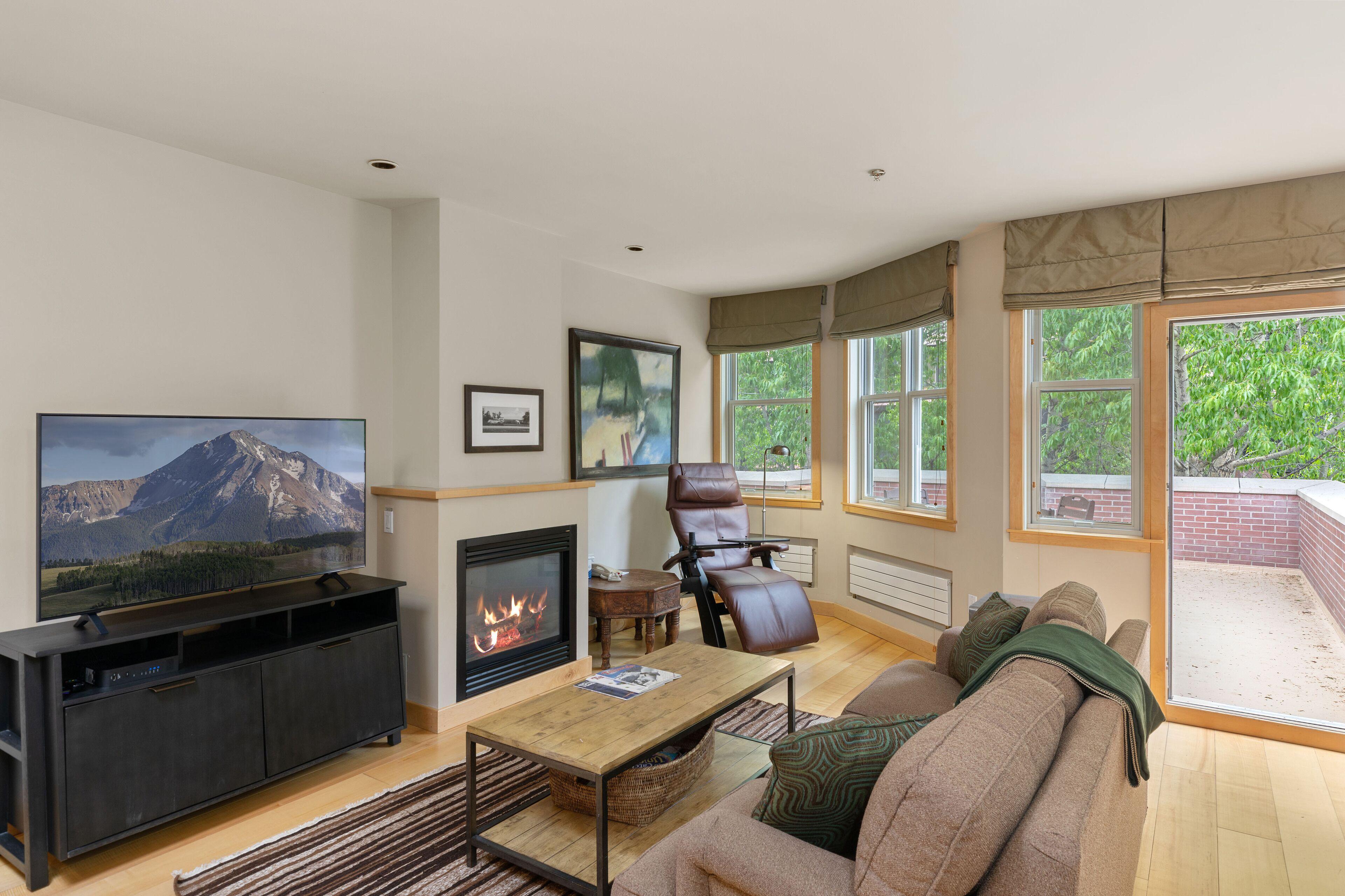 Camel's Garden Hotel