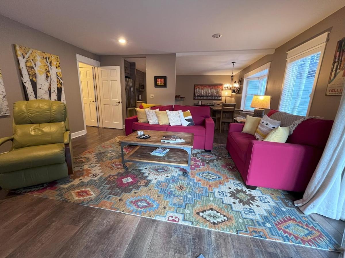 Smuggler Mine - Modern Pet Friendly Retreat Near Slopes Apartment Telluride
