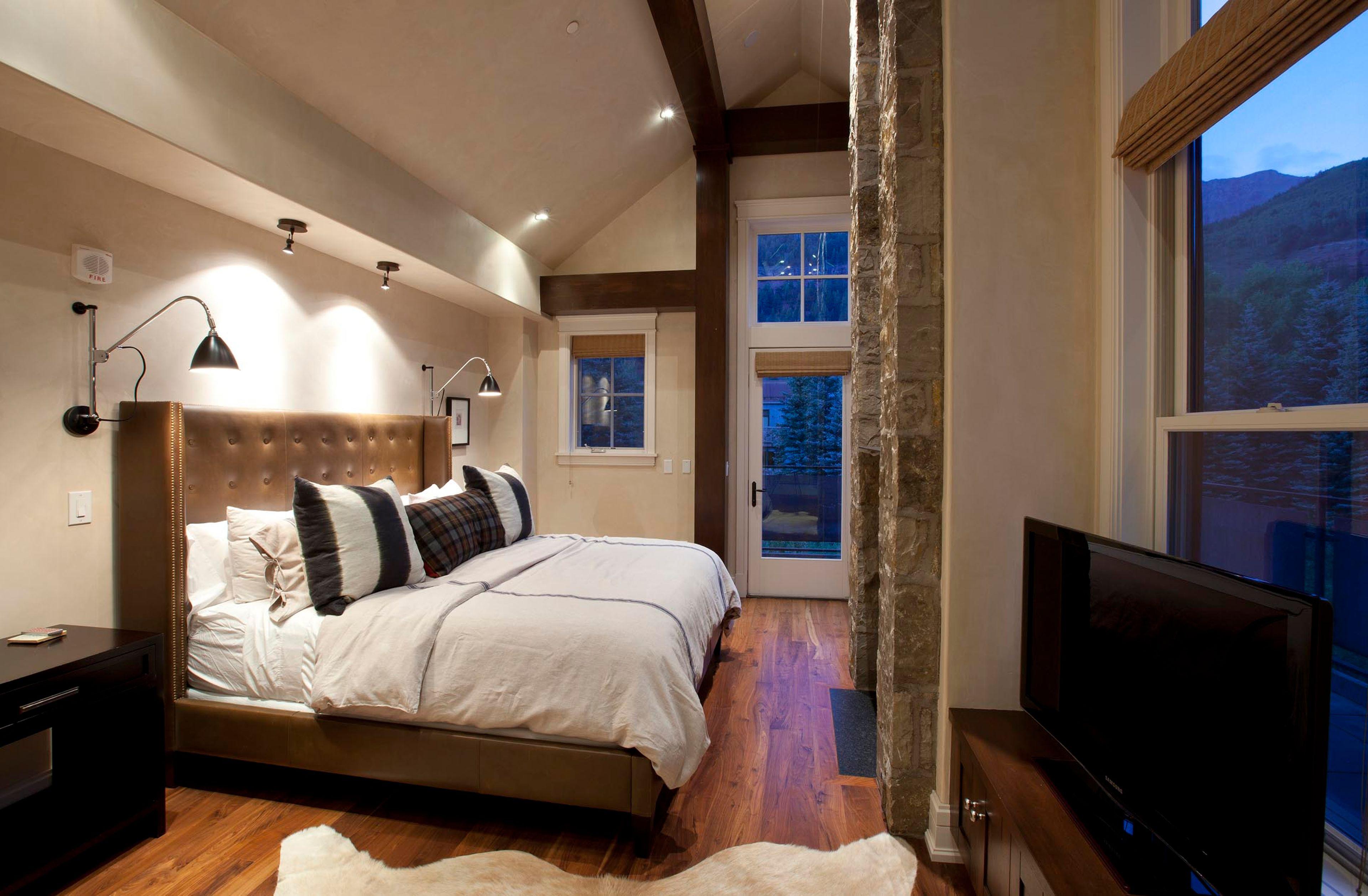 Aparthotel Element 52, Collection