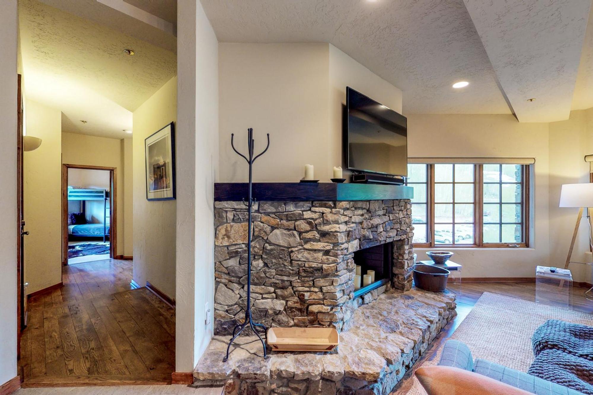 Westermere 310 - Westermere Sunset Apartment