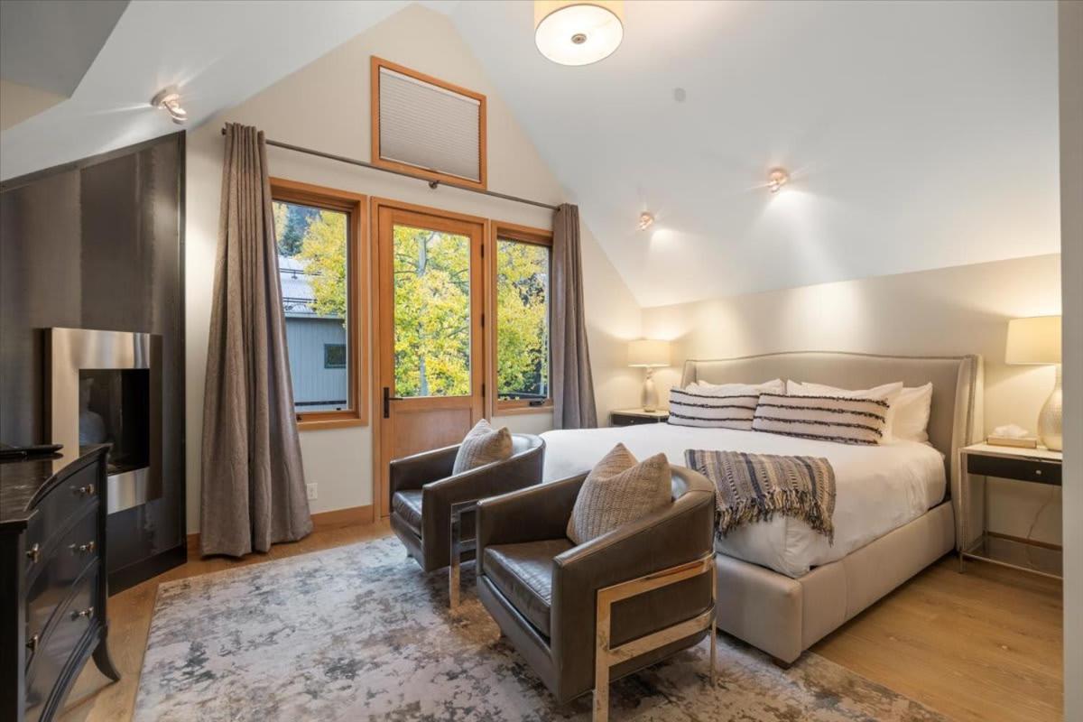 Downtown Luxury Retreat Private Hot Tub * Telluride