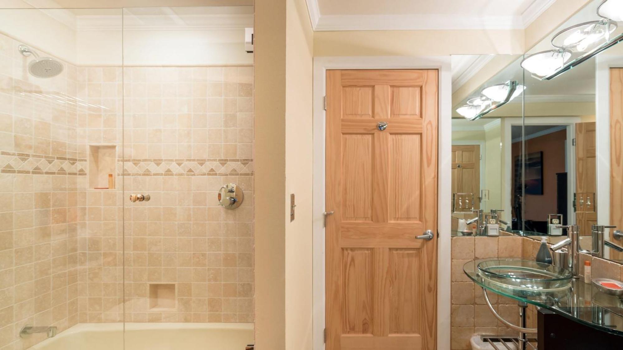 Station 2 By Avantstay Modern Oasis In The Heart Of W Hot Tub *