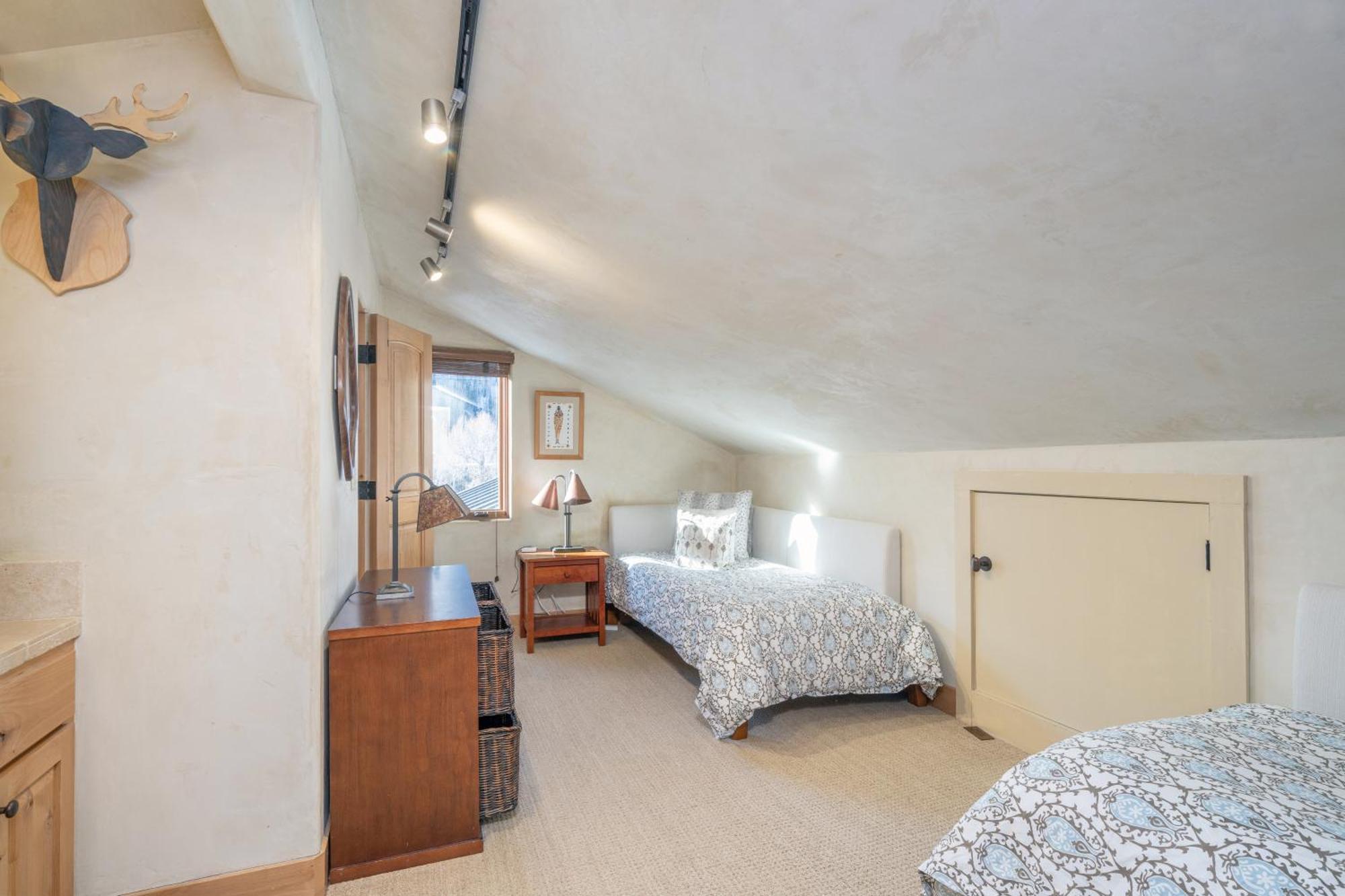 Experience Mountain Views In Spacious 3-bedroom #423 Holiday home