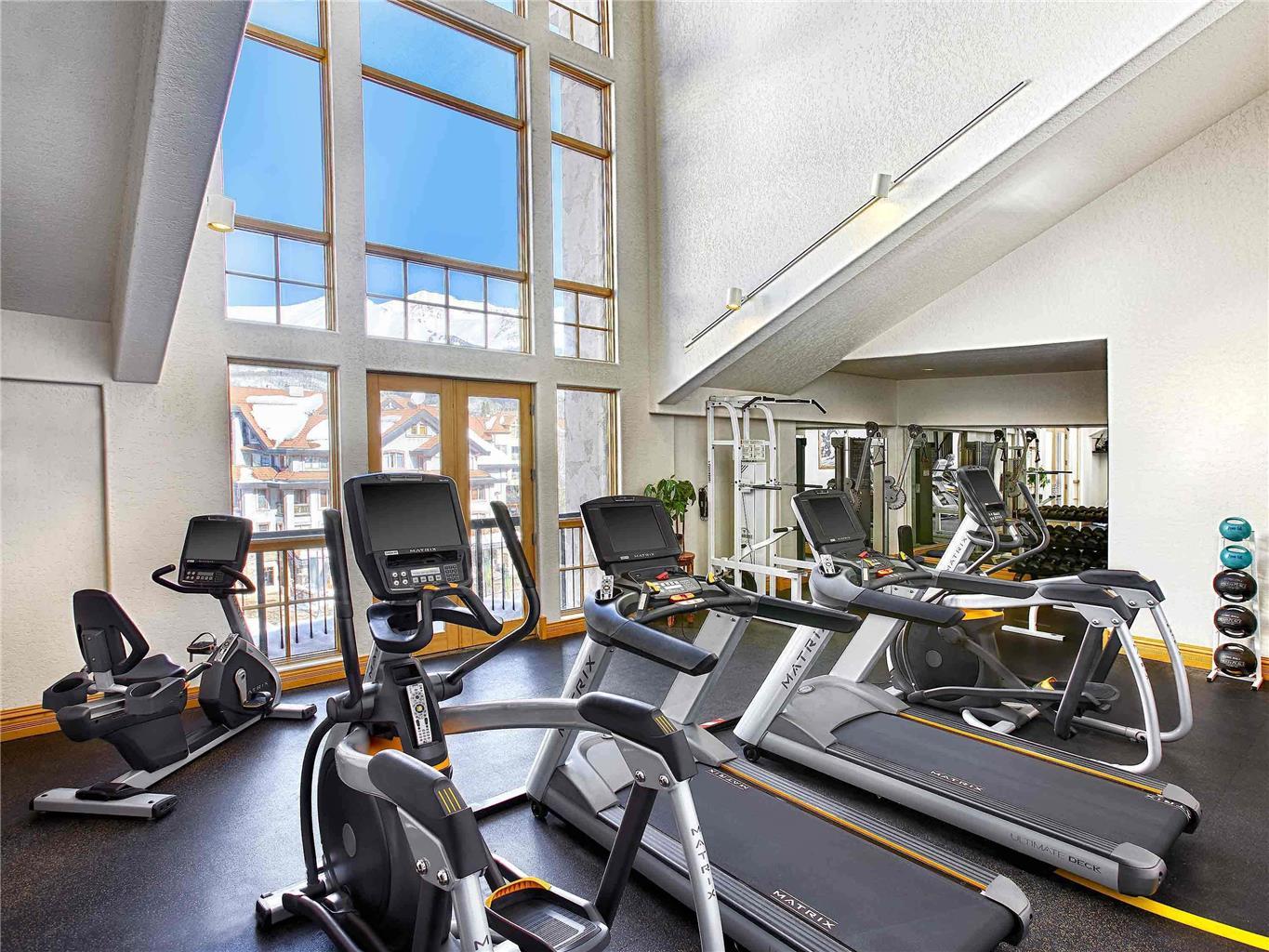 Fairmont Heritage Place, Franz Klammer Lodge Telluride