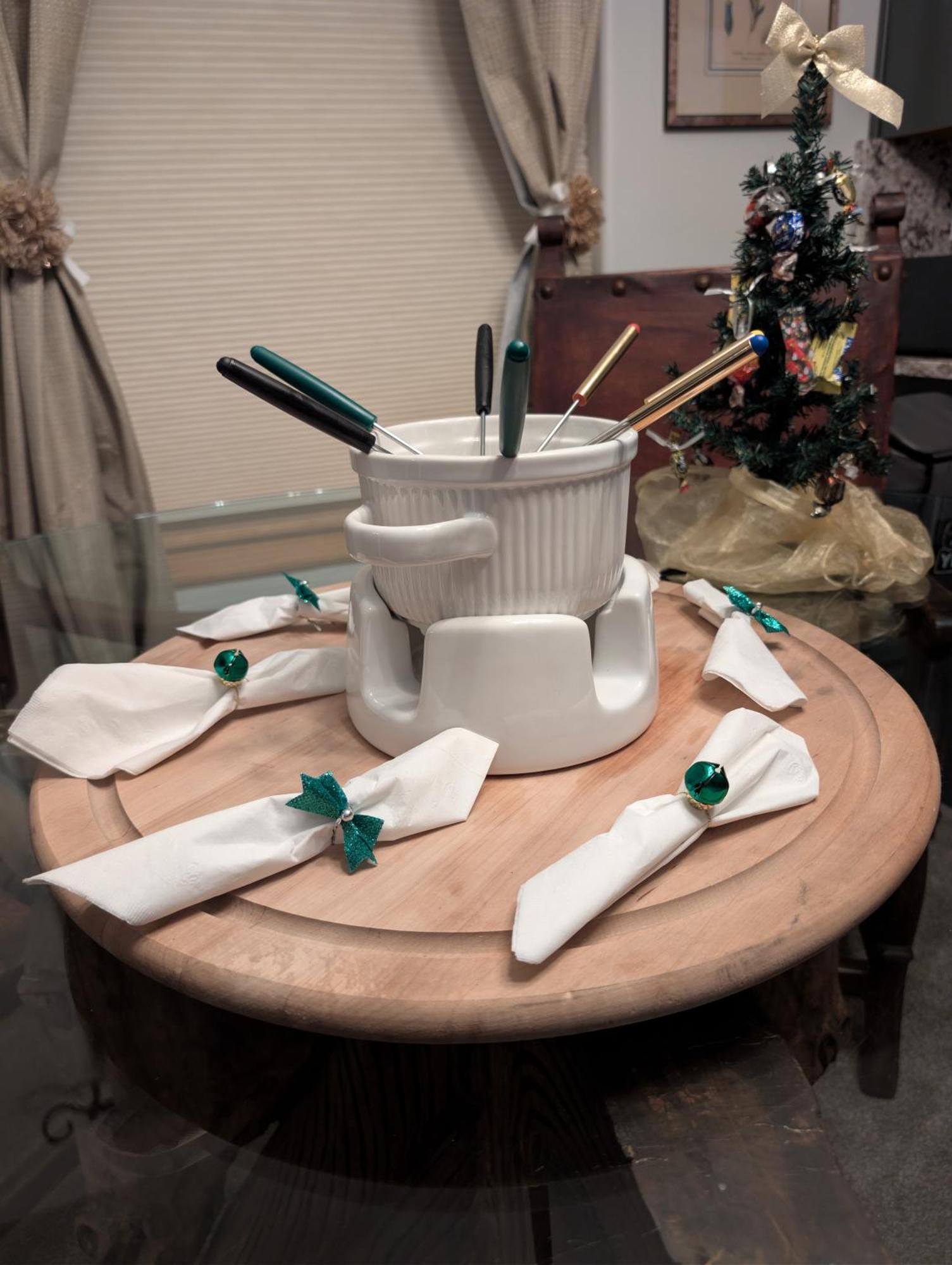 Peaceful Sunny Out In Condo, Parking, Pets Telluride