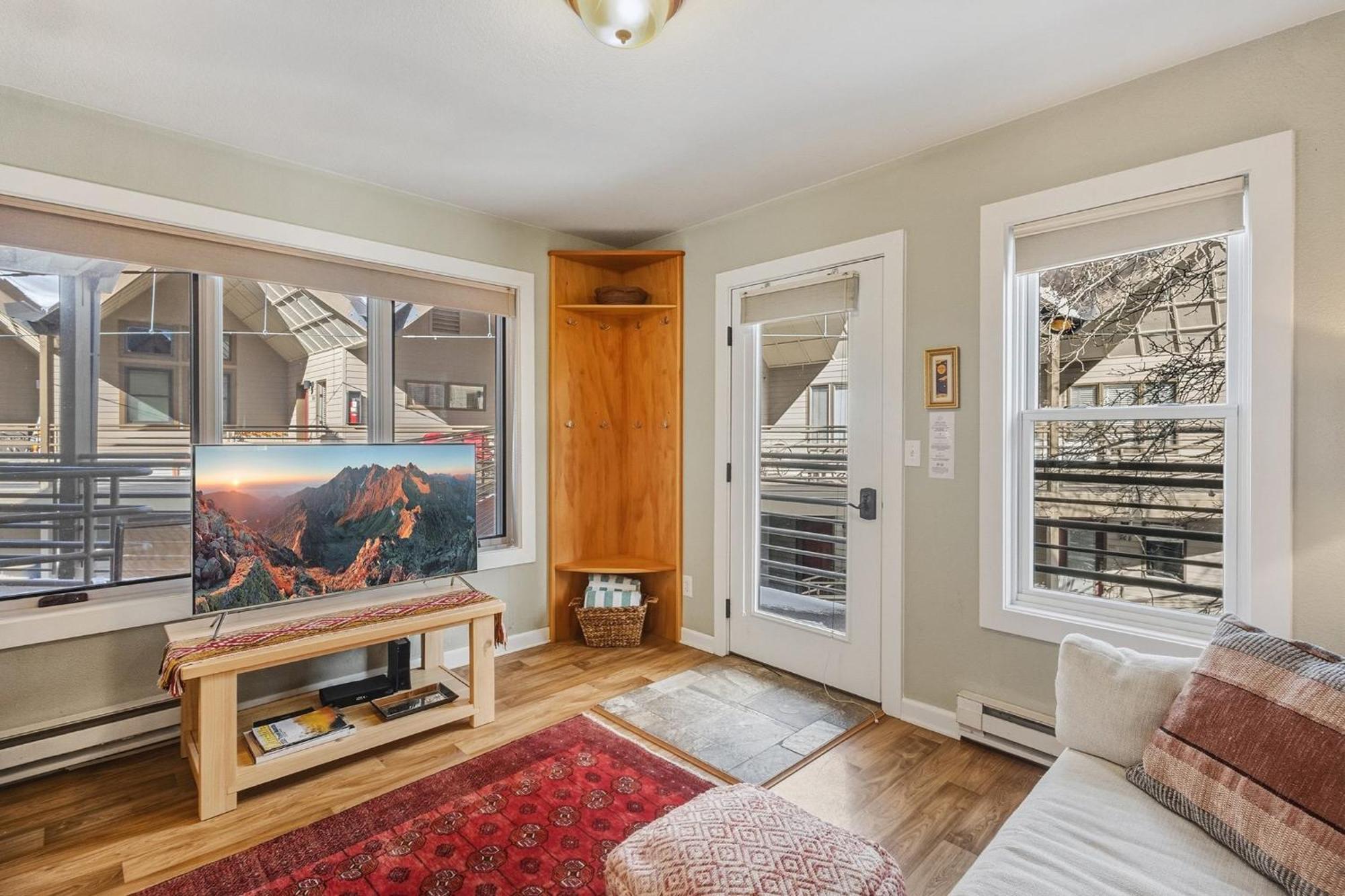 Viking 312 Apartment