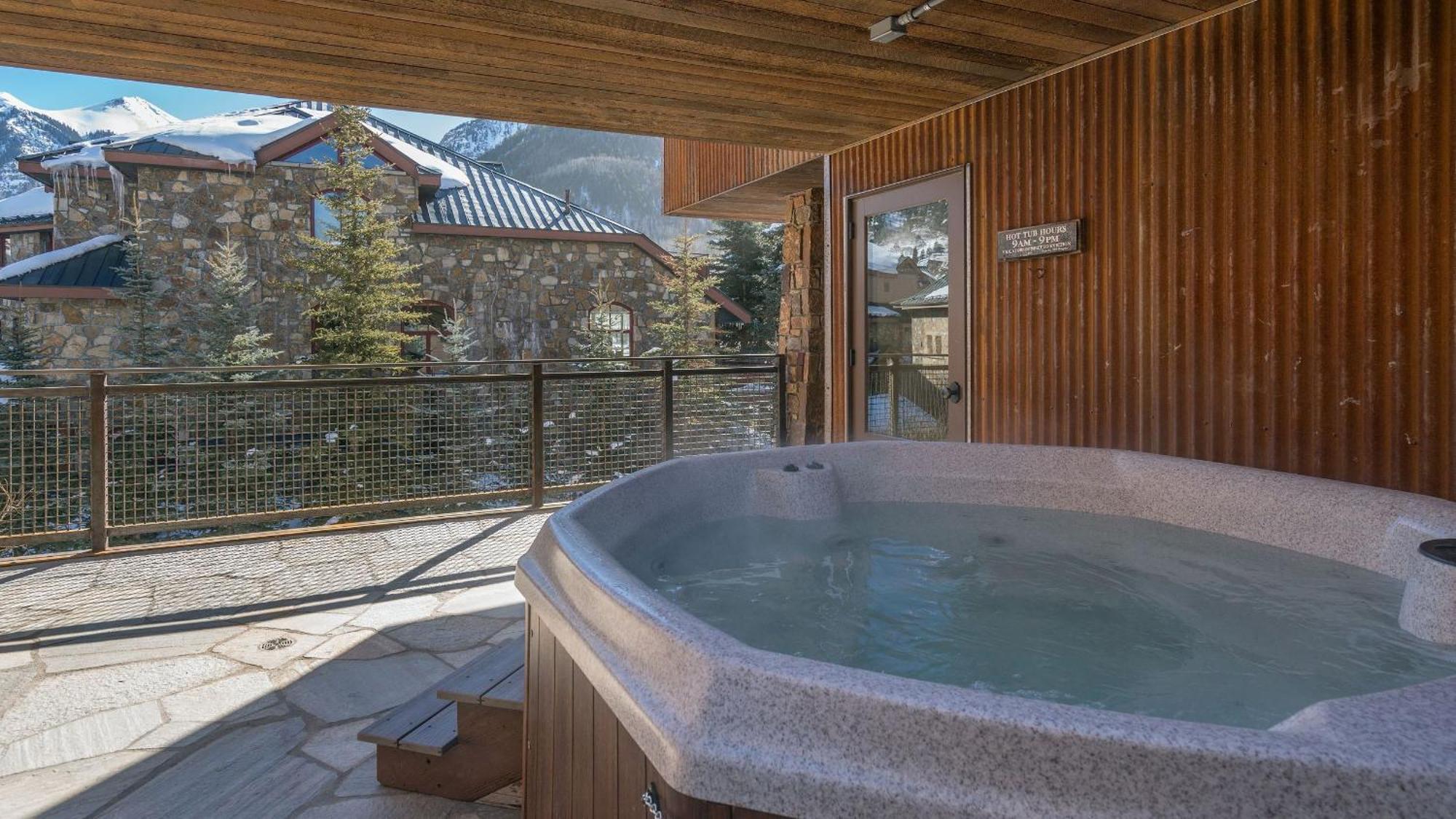 Ghostriders 5 By Avantstay 2 Bedroom Near Main Street Hiking Skiing Str Permit 3571