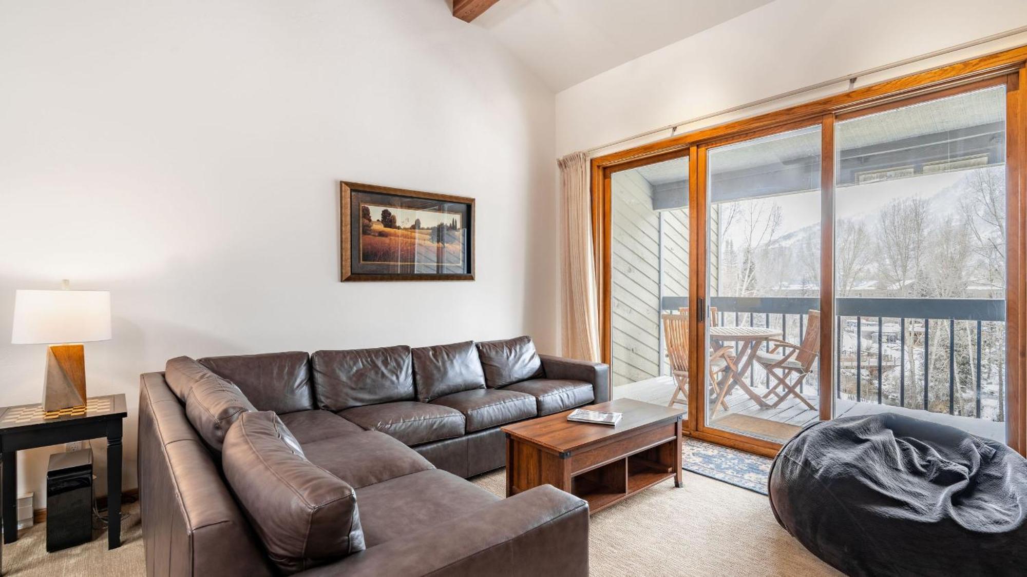 Riverside C202 By Avantstay Holiday home Telluride