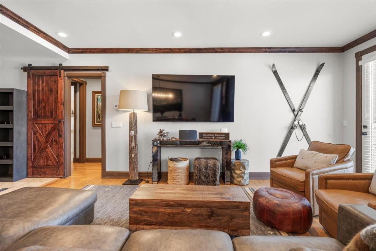 Holiday home Mtn Village Retreat - Balcony Views & Steam Shower Telluride