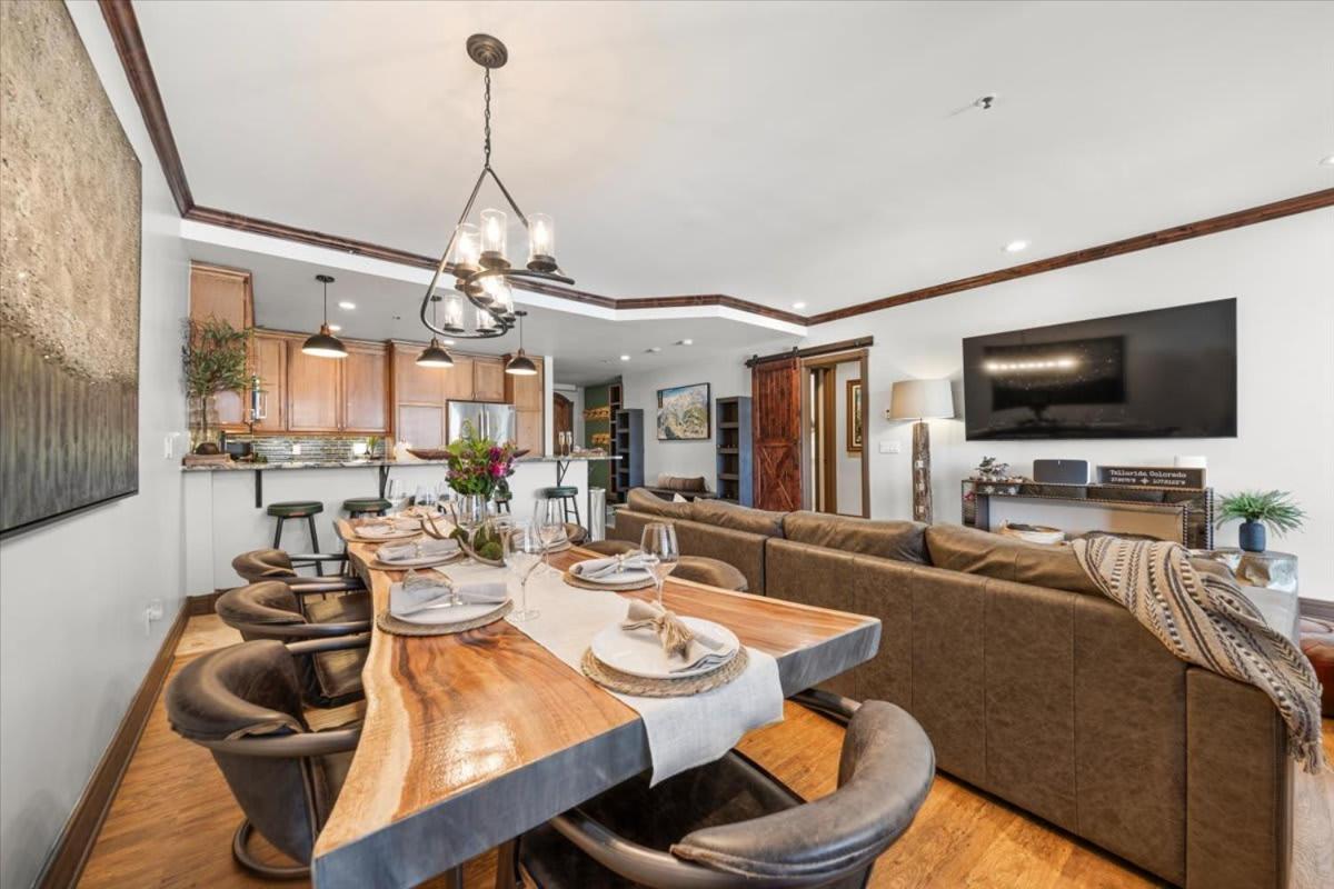 Mtn Village Retreat - Balcony Views & Steam Shower Holiday home Telluride