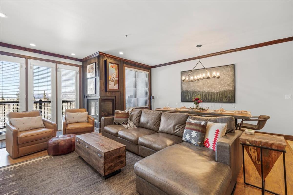 Holiday home Mtn Village Retreat - Balcony Views & Steam Shower *