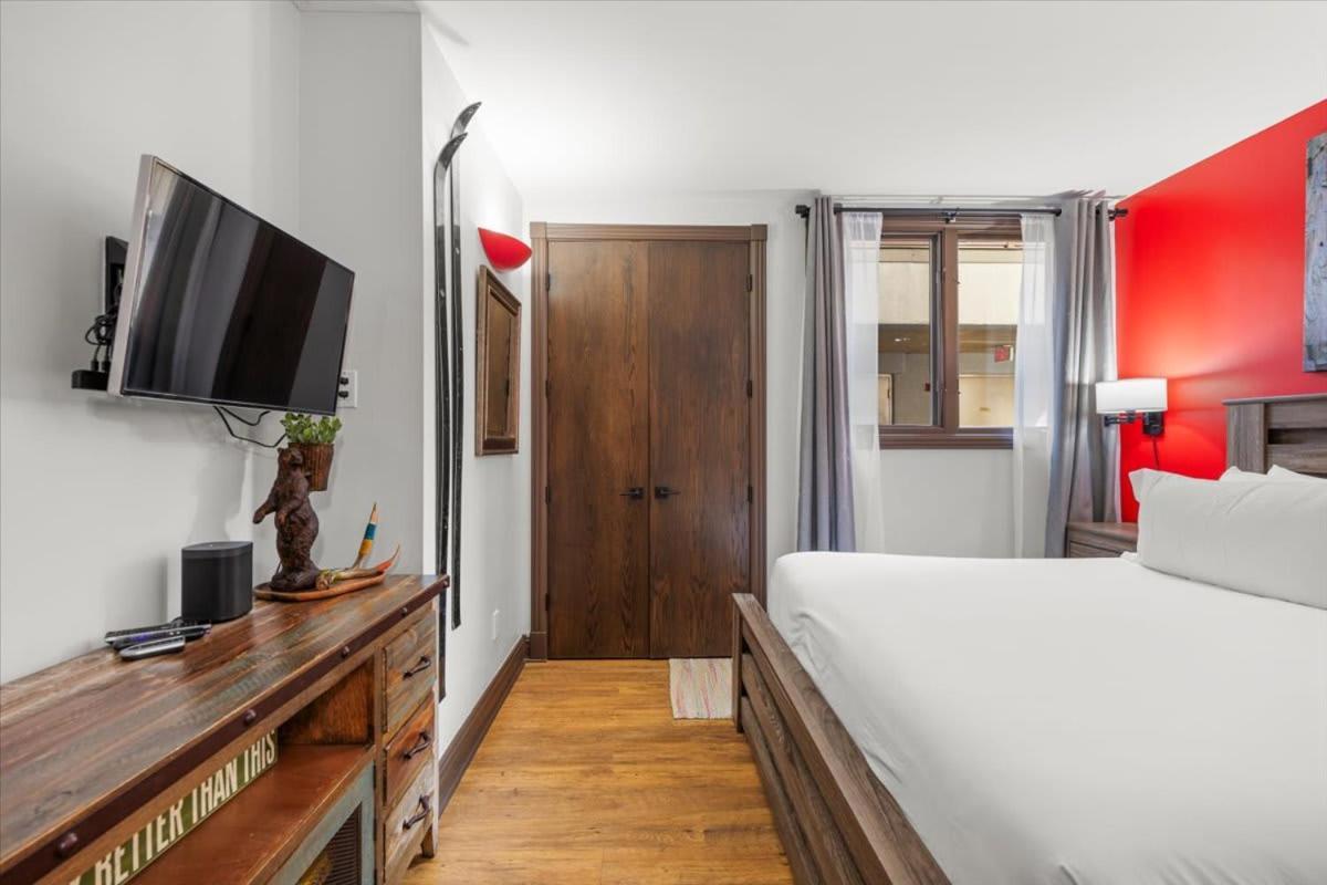 Holiday home Mtn Village Retreat - Balcony Views & Steam Shower