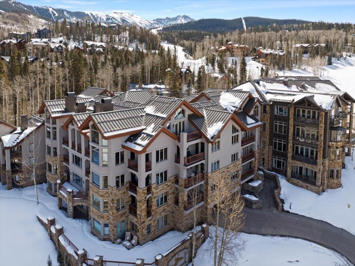 Mtn Village Retreat - Balcony Views & Steam Shower Holiday home *