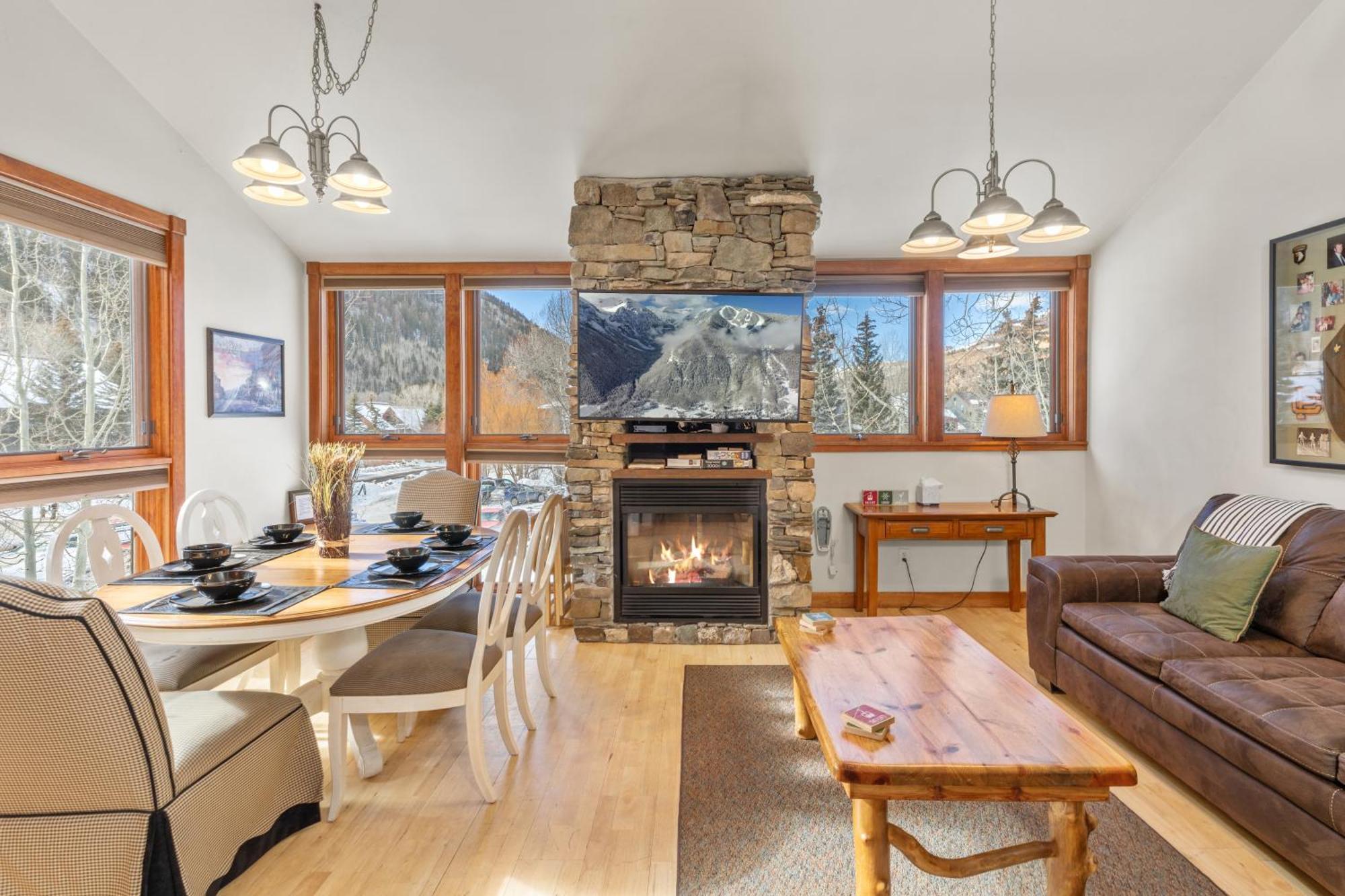 Perfect Base Lift 7 Hottub Access 3 Bd 3 Ba Sleeps 8 Telluride