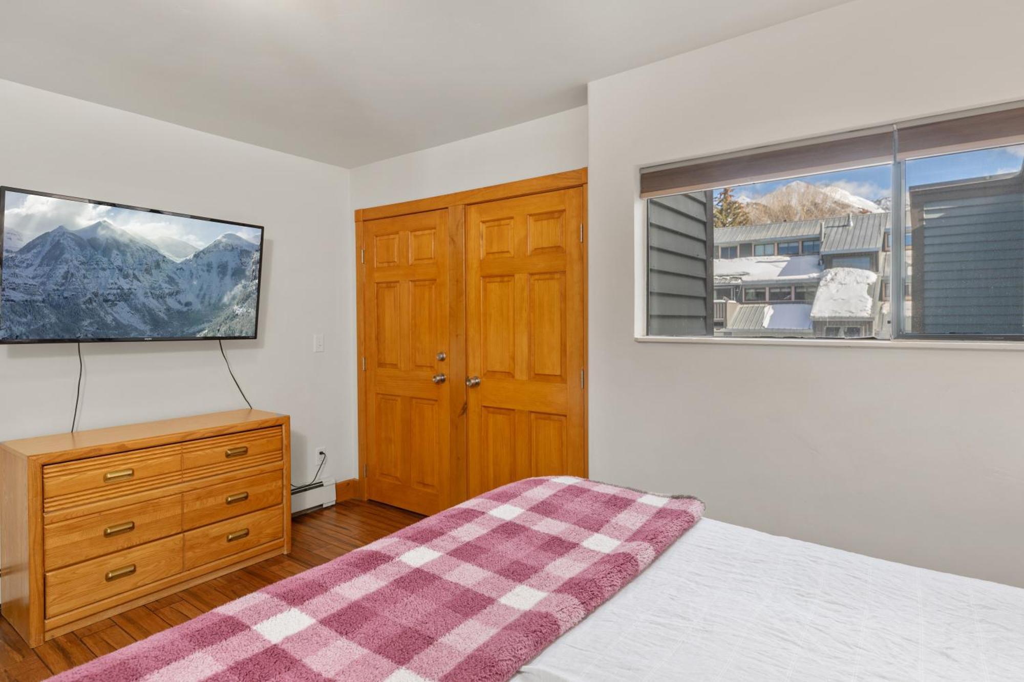 Apartment Perfect Base Lift 7 Hottub Access 3 Bd 3 Ba Sleeps 8 *