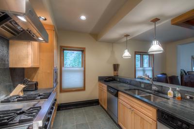 Cascades A1 Apartment Telluride