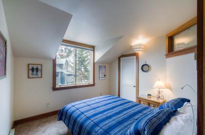 Plunge H Apartment *