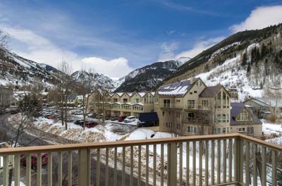 Apartment Plunge H