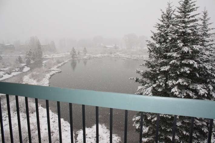 Riverside By Alpine Hotel