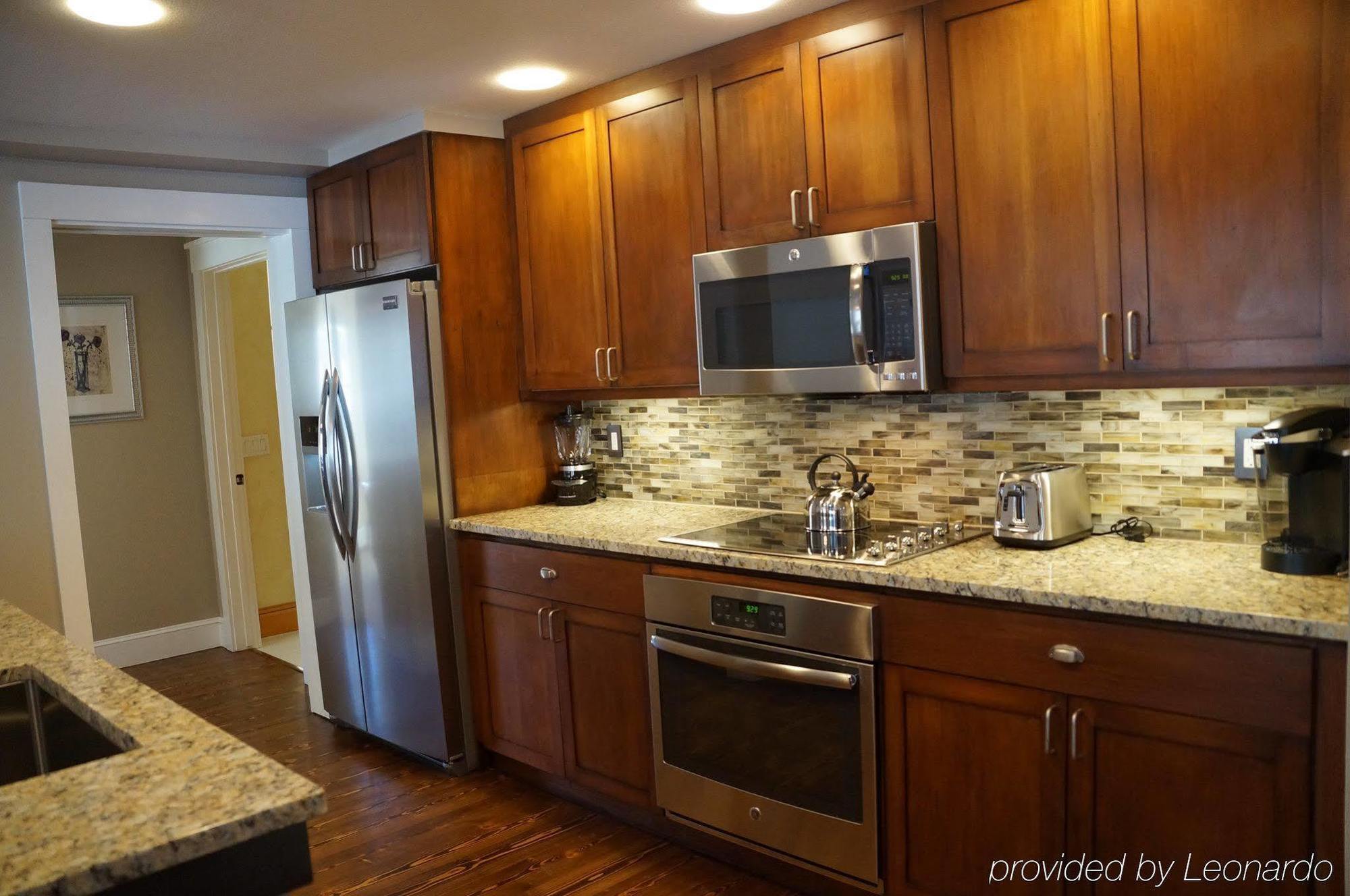 Affordably Priced 2 Bedroom - Riverclub2br *