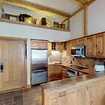 Columbia 10 - Columbia Breeze