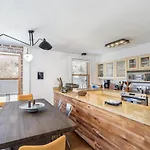 Colorado Ave East 101 - Ski Loft House