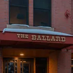 Ballard 203 Downtown Condo Postcard Views - 2Bd 2.5Ba Sleeps 4