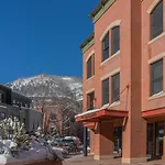 Ballard 203 Downtown Condo Postcard Views - 2Bd 2.5Ba Sleeps 4