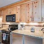 Riverside Condo, Walk Everywhere Viking 212 *
