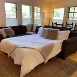 Premier Downtown With Pool, Hot Tub & Parking