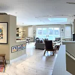 Penthouse #2 At Diamondtooth - Location And Views!