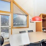 This Three Bedroom Condo Boasts Great Views Of The Ski Area!