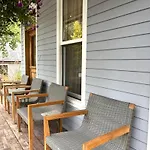 The Residence On South Oak - Steps To The Gondola!