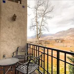Luxury With Breathtaking Views *
