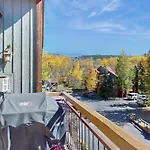Terraces 502