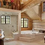 Chalet Hilltop Hideaway By Exceptional *