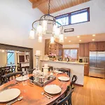 Riverside B201 By Exceptional Stays