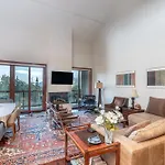 Lorian On The Slopes