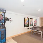 Holiday home Luxury Lorian Lookout With Plenty Of Amenities